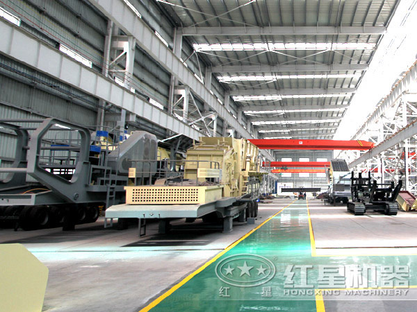 移動(dòng)破碎機(jī)廠家