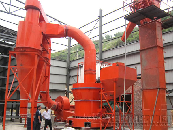 紅星機器雷蒙磨粉機安裝圖片