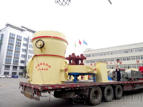 石油焦磨粉機發(fā)貨現(xiàn)場