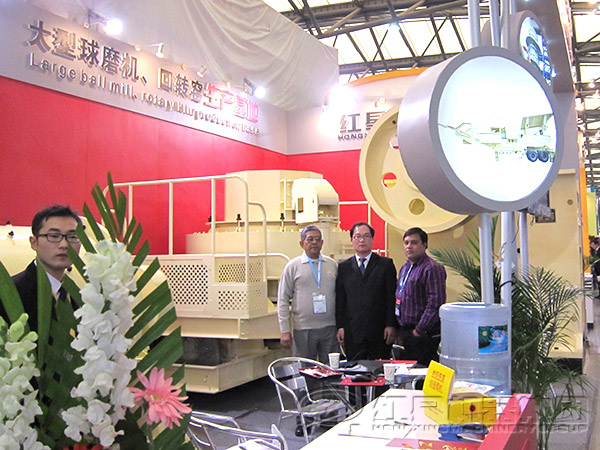 破碎機械展會現(xiàn)場