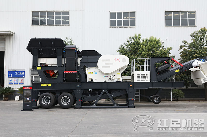 移動破碎機(jī)圖片