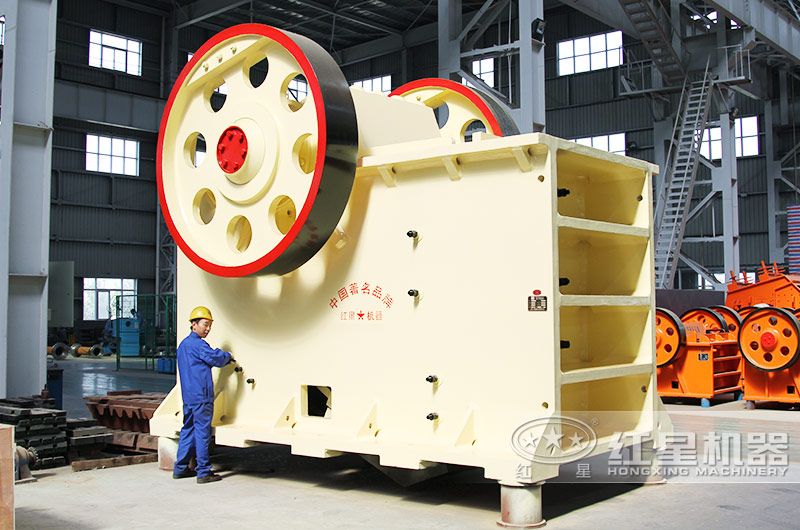 1215破碎機(jī)圖片