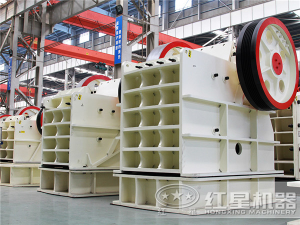 顎式破碎機生產(chǎn)車間