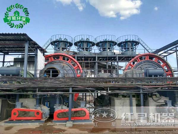 節(jié)能環(huán)保型球磨機(jī)的客戶(hù)現(xiàn)場(chǎng)