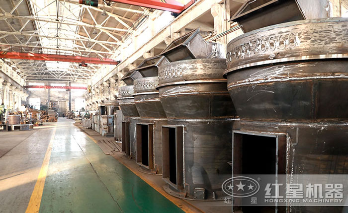 磨粉機(jī)鑄造車間