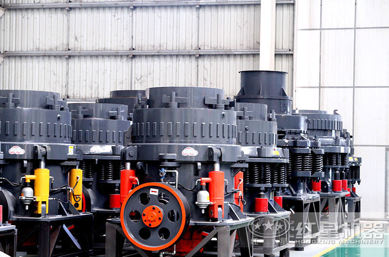 小型復(fù)合型石子圓錐破碎機(jī)